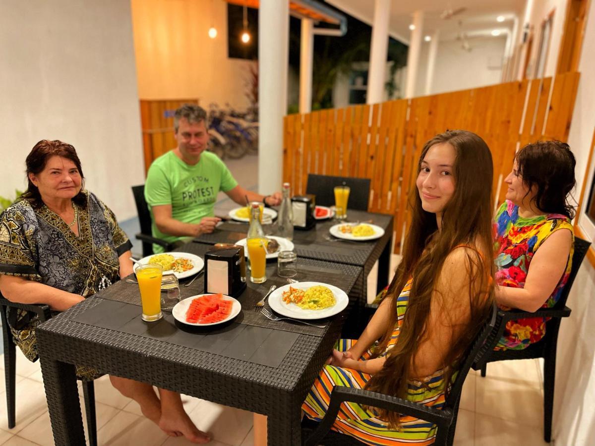Thoddoo Sunny Beach Экстерьер фото